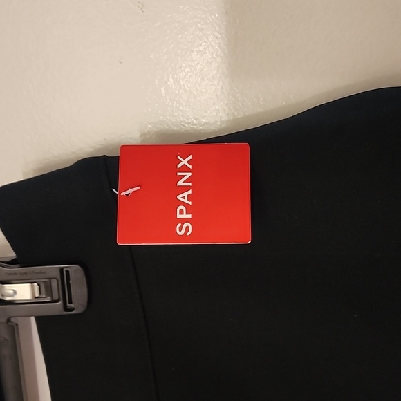 Spanx The Perfect Pant Split Hem Pants - Picture 5 of 10